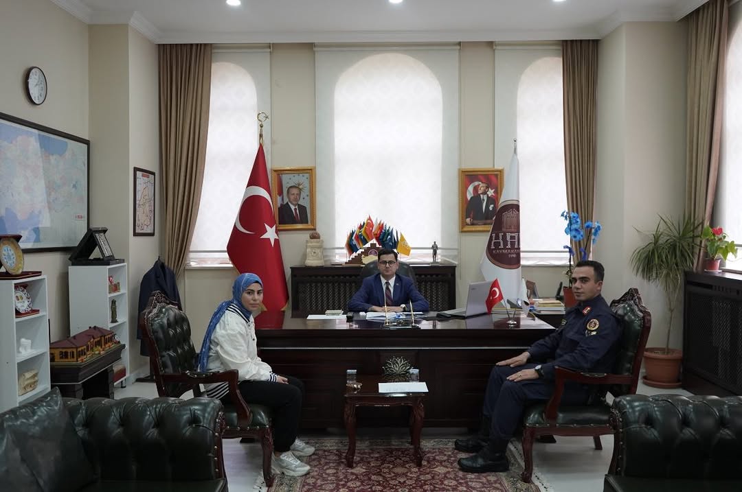 Han Kaymakamlığı Esmanur CAN ve Jandarma Asb.Çvş.Cuma Soner AYTAR'ı Ziyaret Etti