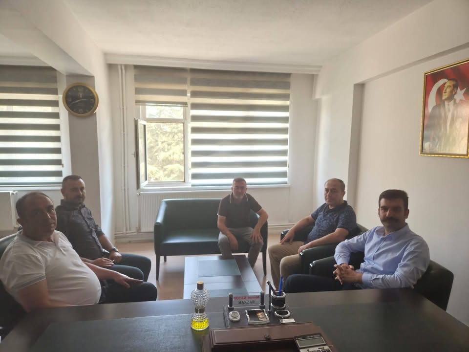 Sandıklı Esnaf ve Sanatkârlar Odası'nın Kaymakam Selçuk YOSUNKAYA Ziyareti