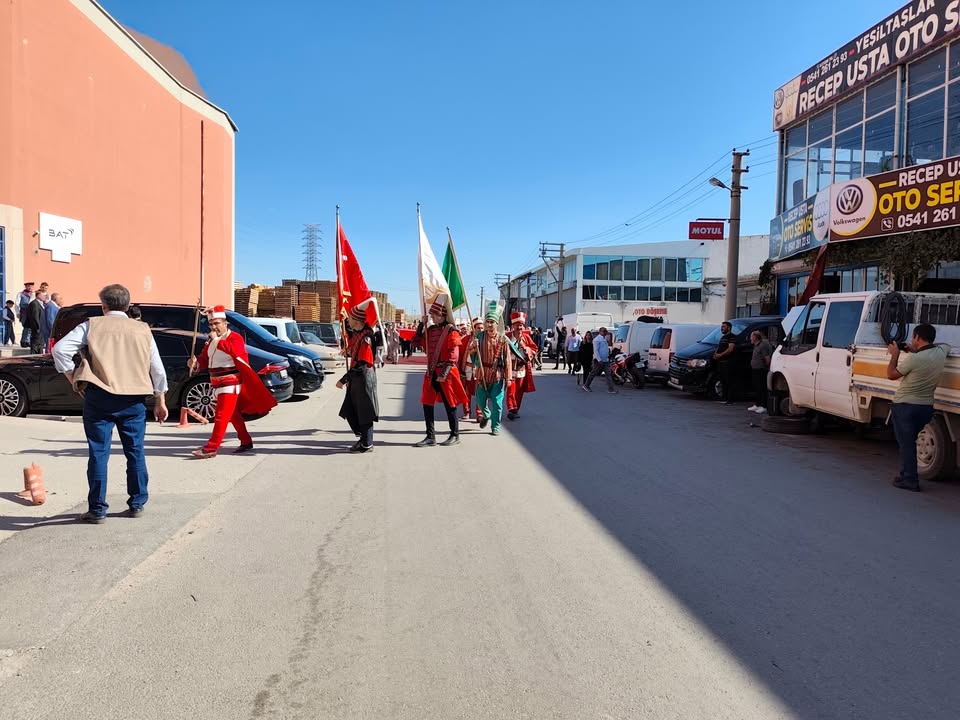 Sandıklı Esnaf ve Sanatkârlar Odası'nın Ahilik Haftası Törenine Katılımı