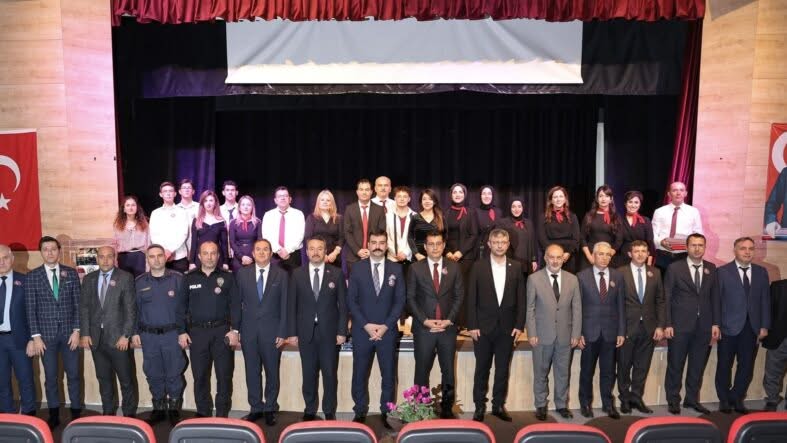 Sandıklı’da Öğretmenler Günü Coşkusu