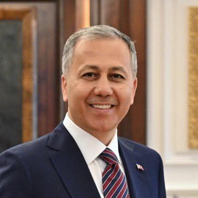 Ali Yerlikaya 59 İlde Siber Suç Operasyonlarında 539 Şüpheli Yakalandı
