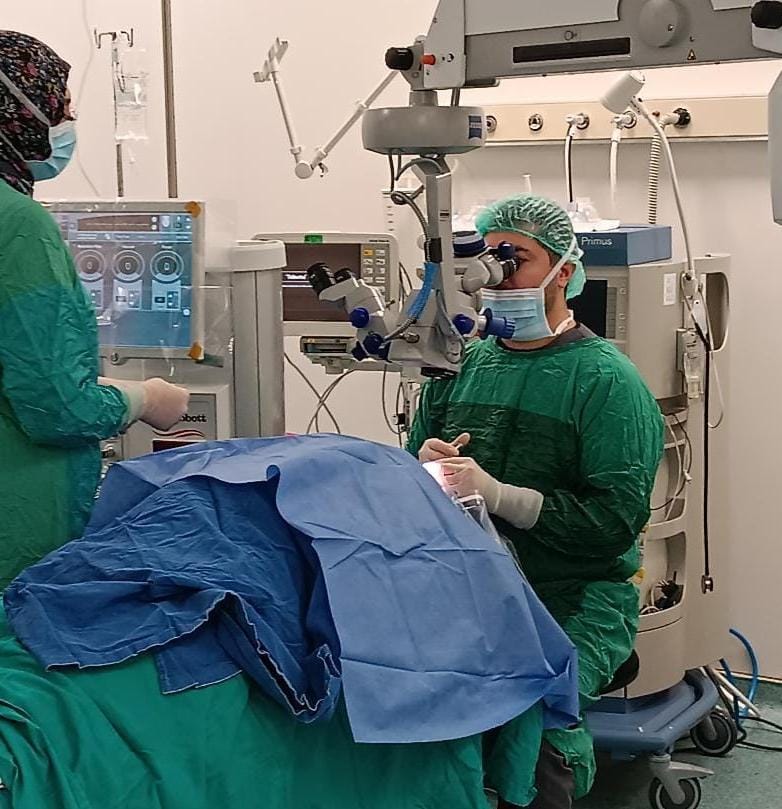 YOĞUN BAKIMA ALINAN HASTAYA AMELİYATSIZ TEDAVİ