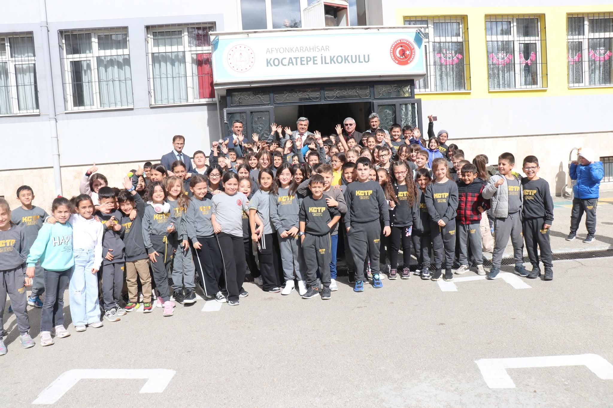 Kocatepe İlkokulu Yaşayan Okul Bahçeleri Kategorisinde İl Birincisi Oldu