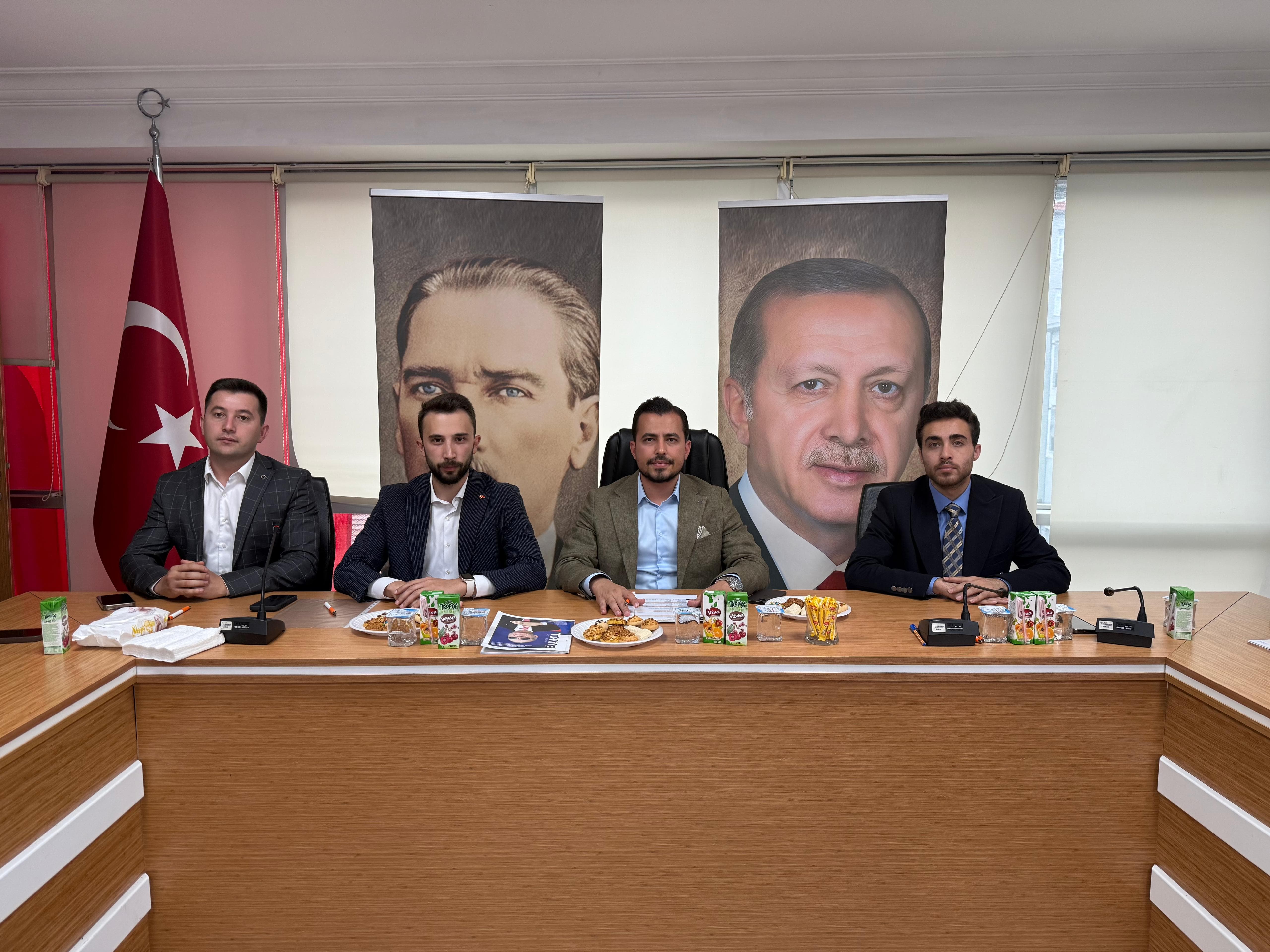 BAŞKAN İNTEPE VE EKİBİ MKYK ÜYESİ ŞİŞMAN'I AĞIRLADI