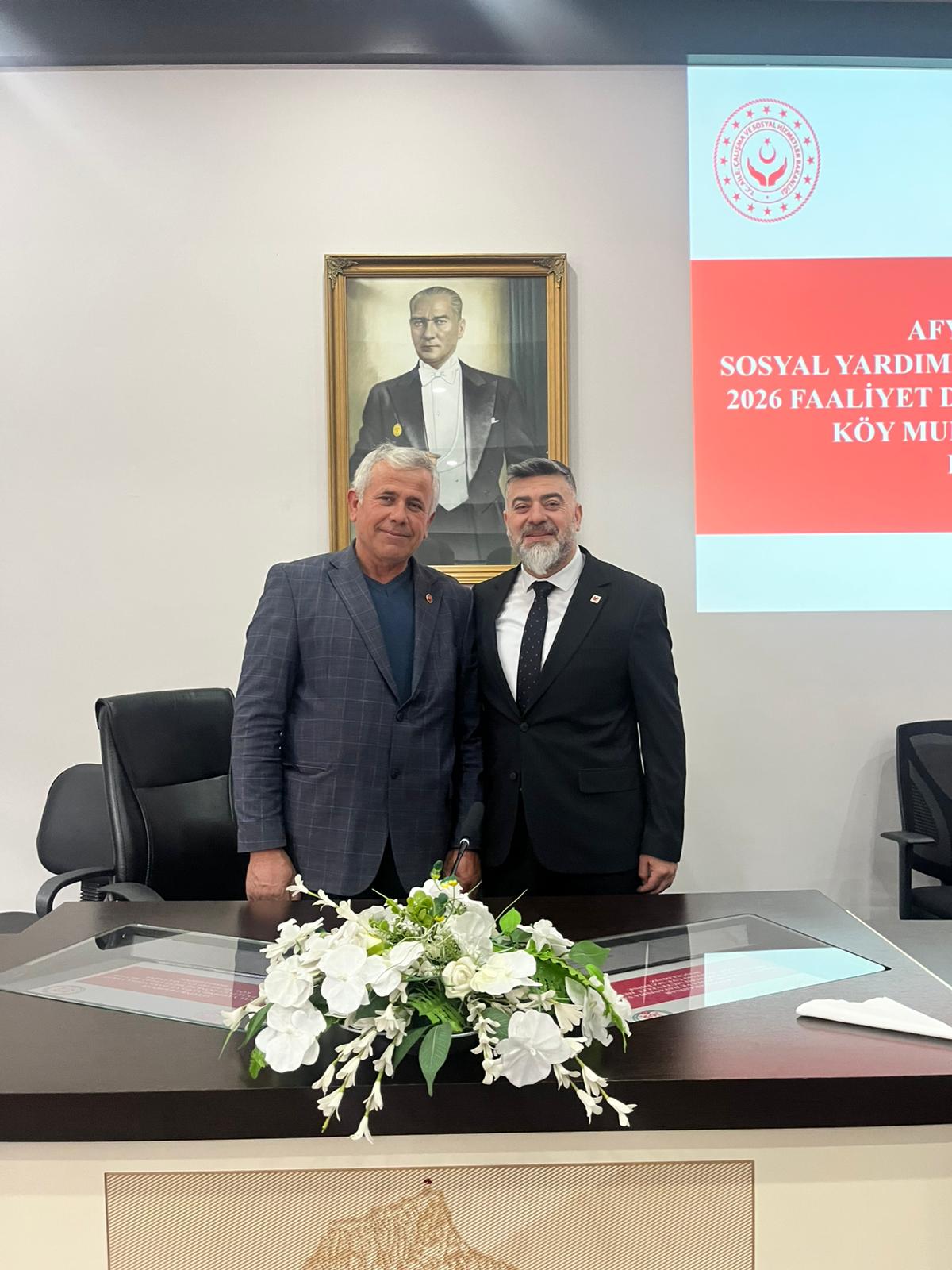 Asım Uluçay Mütevelli Heyetine Seçildi