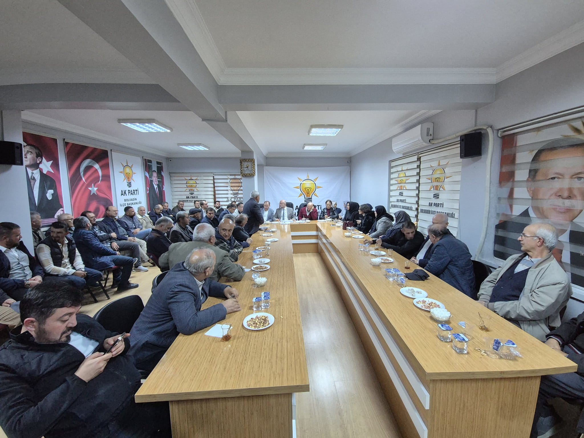 AK PARTİ'DE BOLVADİN, İSCEHİSAR VE SİNANPAŞA’DA TEŞKİLAT RUHU ZİRVEYE ÇIKTI
